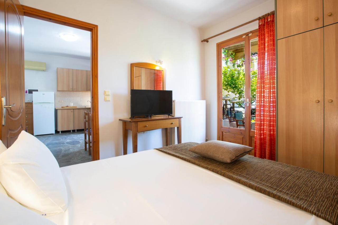 Giapis Apartment Mikros Gialos Extérieur photo