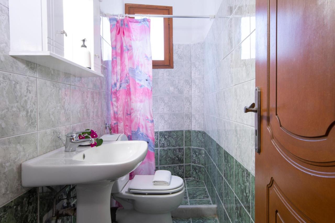 Giapis Apartment Mikros Gialos Extérieur photo